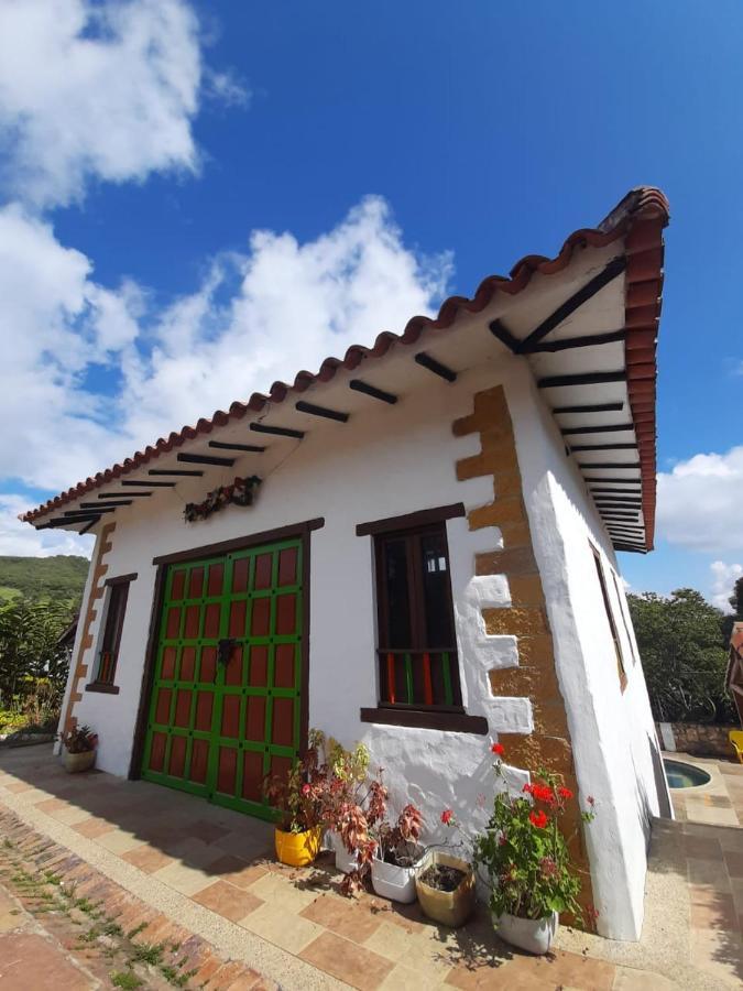 El Paraiso Homestay *